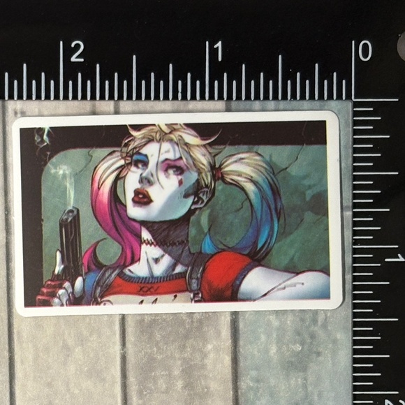 🌀10/$10🌀 The Joker Harley Quinn Reusable Waterproof Vinyl Sticker Decal - Picture 1 of 1